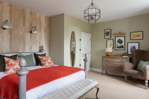 The Whittling House - Pet Friendly Hotels in Northumberland