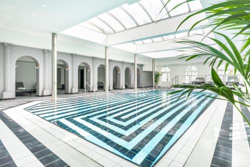 Strandhotel Ahlbeck - Best Beach Hotels in Germany