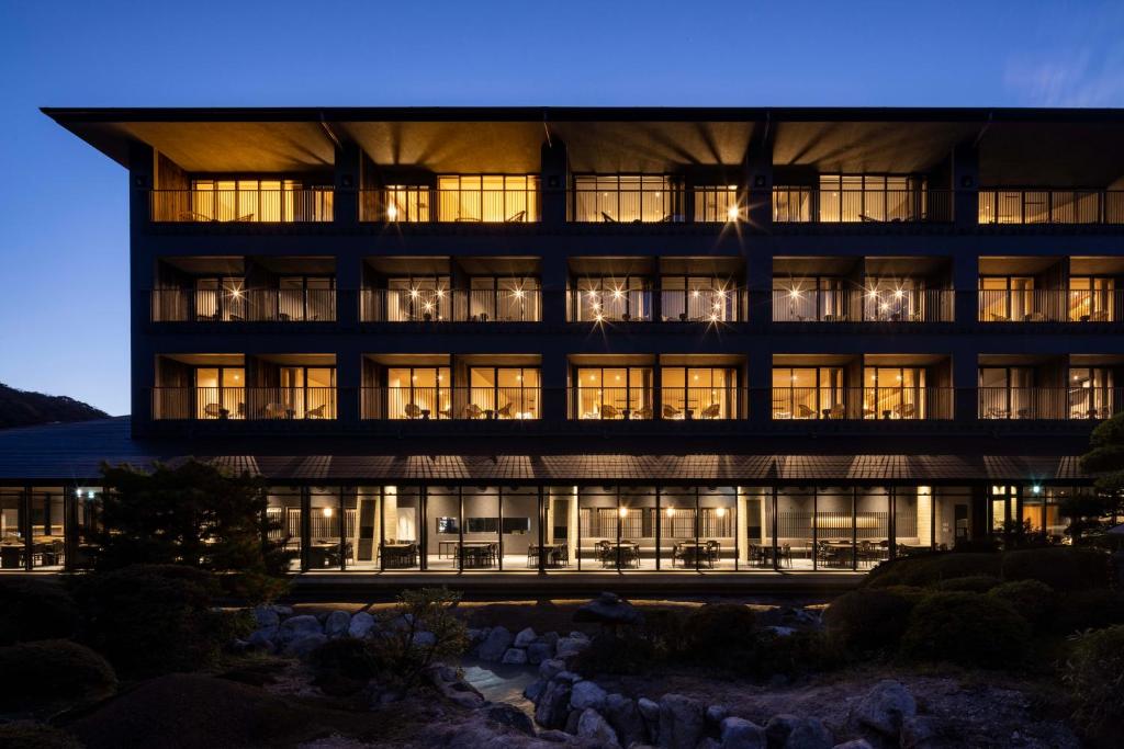 Unzen Miyazaki Ryokan - Best Hotels Kyushu