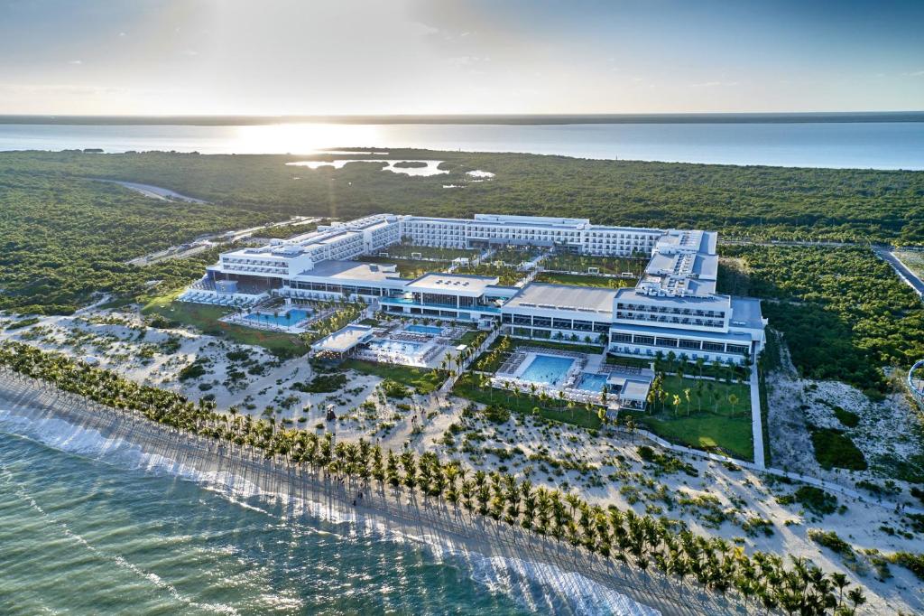 Riu Palace Costa Mujeres - All Inclusive - Best Hotels with Free Breakfast in Cancun