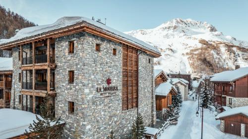 Hôtel LA MOURRA - Best Hotels in Val d'Isère