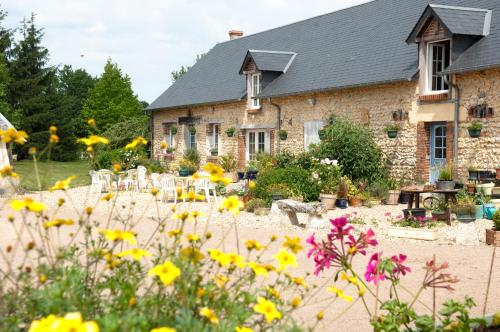 Chambres d'Hôtes Les Châtelains - Best Hotels in Loire Valley