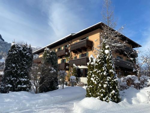 Hotel Edelweiss Kitzbühel - Best Spa Hotels in Austria