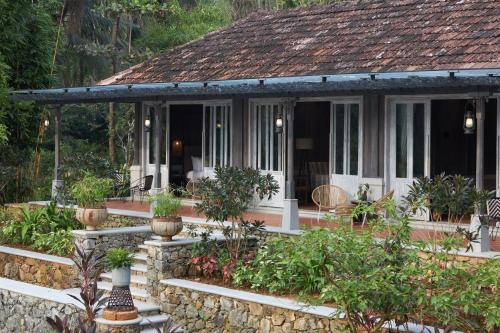 Periyar River Lodge - Best Hotels in Assam
