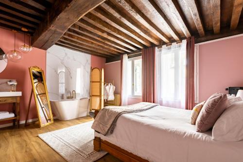 Chez Camille - Best Hotels in Burgundy