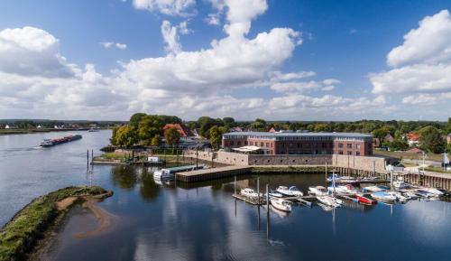 Zollenspieker Fährhaus - Best Hotels in Hamburg