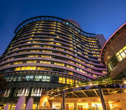 Grand Park Kunming - Best Fitness Hotels in China