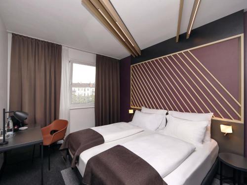 B&B Hotel Berlin City-Ost - Best Parking Hotels in Berlin