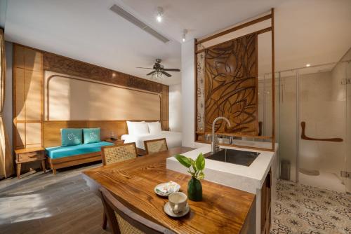 VernalHome Boutique Danang