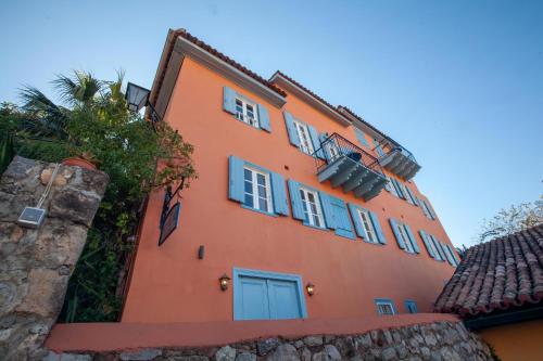 Byron Traditional Hotel - Best Hotels in Peloponnese