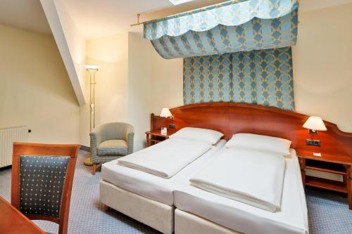 Austria Trend Hotel Schloss Wilhelminenberg Wien - Best Parking Hotels in Vienna