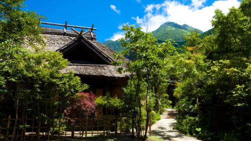 Yufuin Hoteiya - Best Hotels in Yufuin