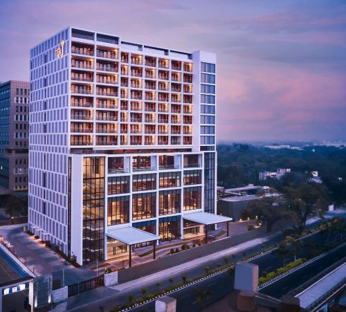Taj Wellington Mews Chennai - Best Hotels in Tamil Nadu
