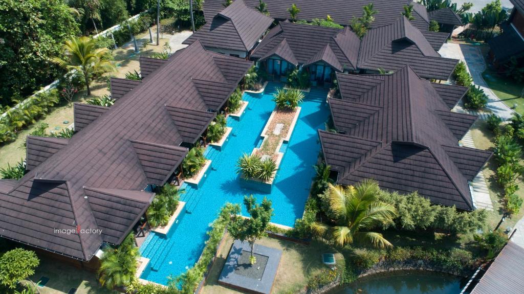Gokulam Grand Resort & Spa, Kumarakom - Best Hotels Kottayam