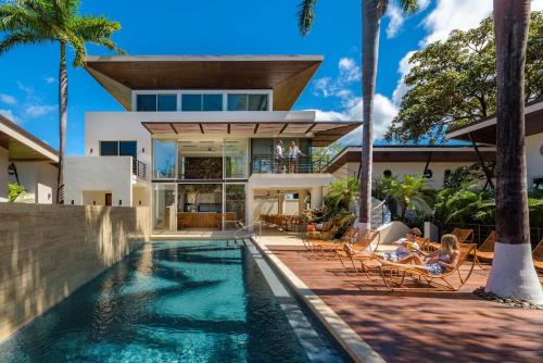 Mother Earth Luxury Boutique Hotel, Restaurant & Spa