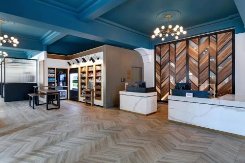Courtyard by Marriott Cincinnati Downtown - Best Marriott Hotels in Kentucky