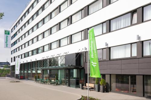 Holiday Inn Munich - Leuchtenbergring by IHG - Best Holiday Inn Hotels in Germany
