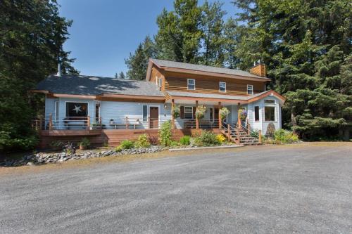 Bell In The Woods B&B - Best Hotels in Alaska