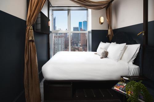 CIVILIAN Hotel - Best Hotels in New York