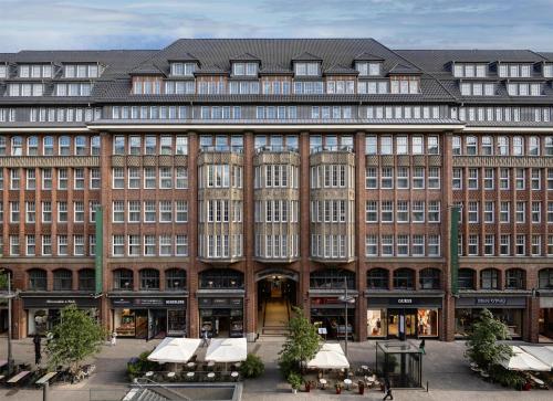Conrad Hamburg - Best Fitness Hotels in Hamburg