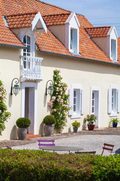 Le Colombier - Best Hotels in Pas-de-Calais