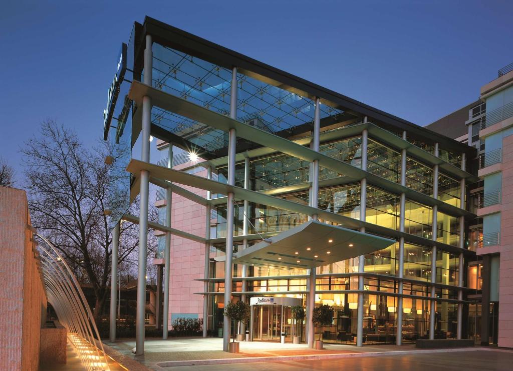 Radisson Blu Hotel Köln - Best Fitness Hotels in Cologne