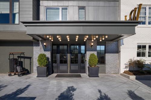 Wylie Hotel Atlanta, Tapestry Collection by Hilton - Atlanta Hotels with Suites
