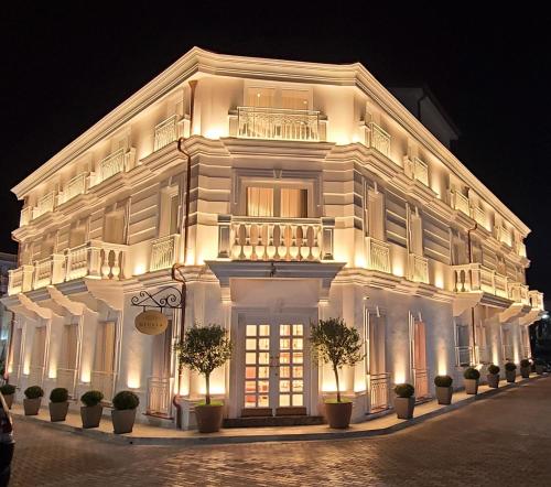 Giulia Albérgo Hotel - Best Hotels in Durres