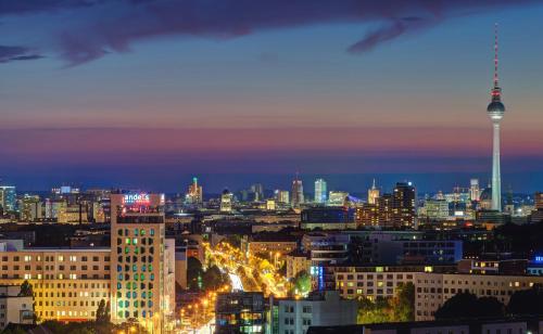 Vienna House by Wyndham Andel's Berlin - Best Hotels in Berlin