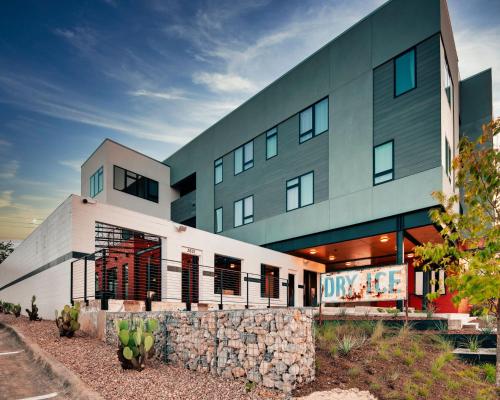 Hotel Dryce - Best Hotels in Texas