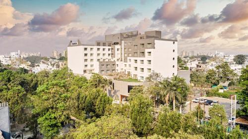 Vivanta Vadodara - Best Pool Hotels in India