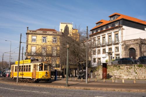 Memoria Porto FLH Hotels - Best Hotels with Free Breakfast in Porto