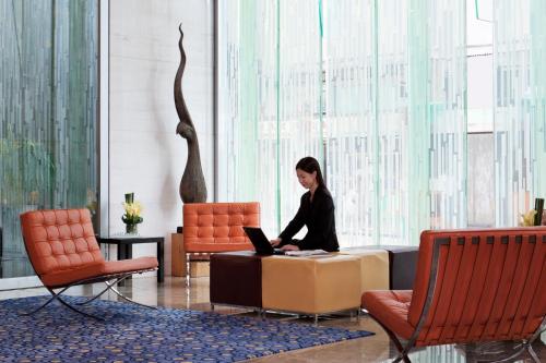 Courtyard by Marriott Hong Kong - Best Parking Hotels in Tibet