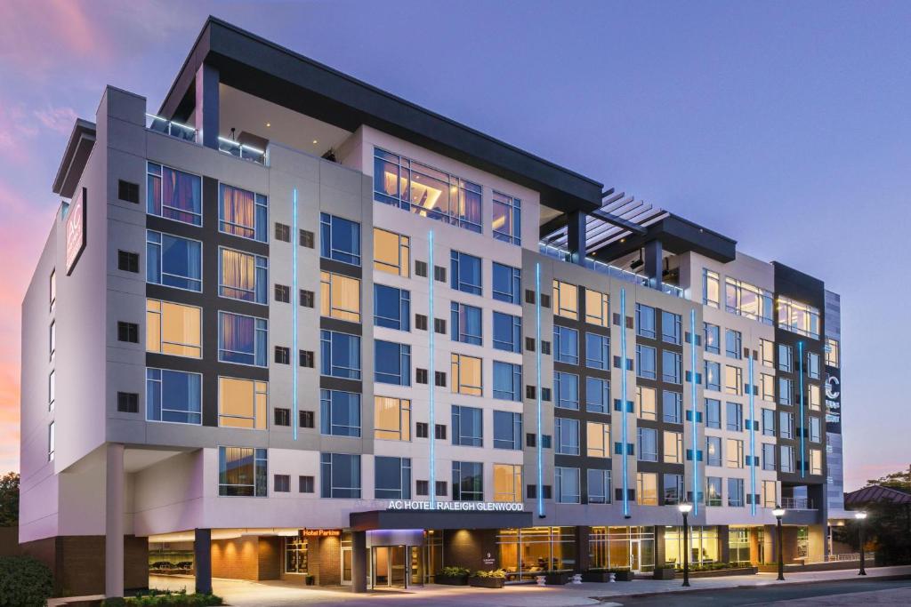 AC Hotel By Marriott Raleigh Downtown - Best Holiday Inn Hotels in North Carolina