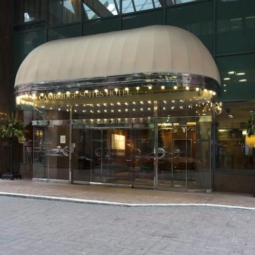 Cambridge Suites Toronto - Best Boutique Hotels in Canada