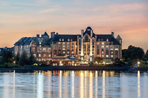 Delta Hotels by Marriott Victoria Ocean Pointe Resort - Best Business Hotels in Victoria & Vancouver Island