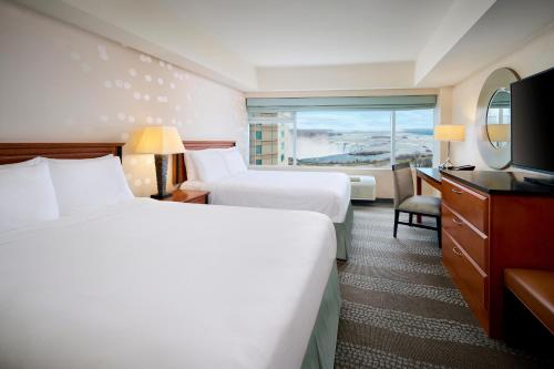 Niagara Fallsview Hotel & Suites - Best Pool Hotels in Niagara Falls