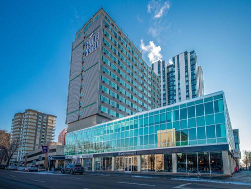 Campus Tower Suite Hotel - Best Business Hotels in Edmonton