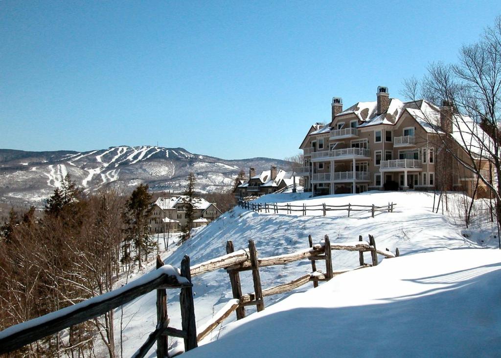 Cap Tremblant Mountain Resort - Best Pool Hotels in Mont-Tremblant
