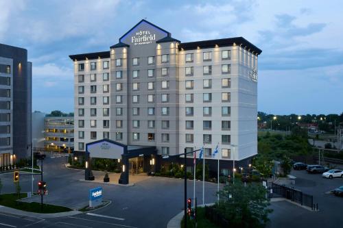 Fairfield Inn & Suites by Marriott Montreal Airport - Best Pool Hotels in Montreal