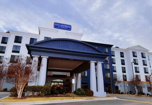 Hotel Arboretum - Best Parking Hotels in Washington, D.C.