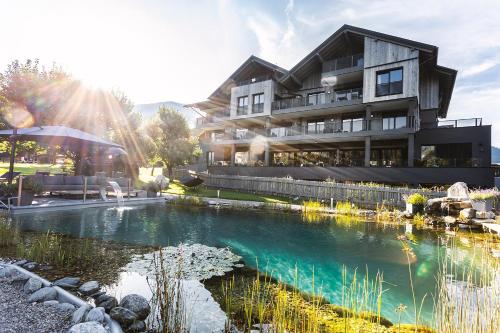 THE MATTHEW - Copper Lodge
