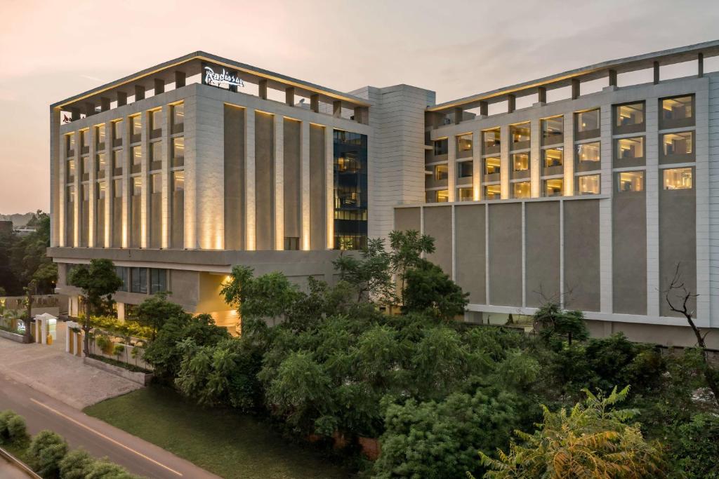 Radisson Bhopal - Best Hotels in Madhya Pradesh