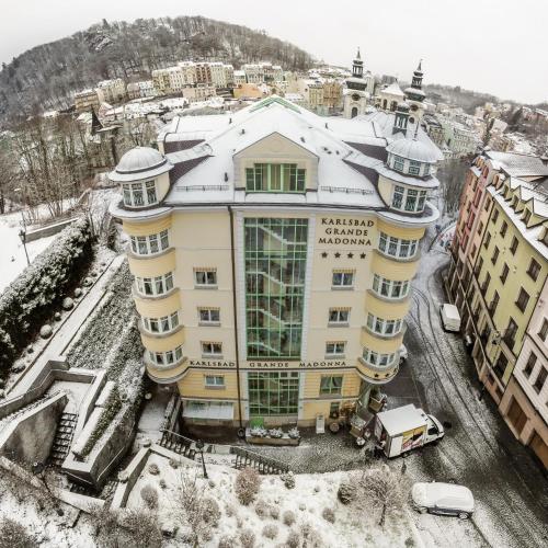 Karlsbad Grande Madonna - Best Business Hotels in Karlovy Vary