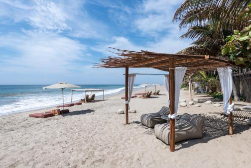 KiChic - Best Hotels in Mancora