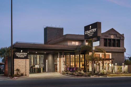 Country Inn & Suites by Radisson, Bakersfield, CA - Best Business Hotels in Bakersfield, CA