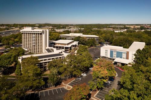 Atlanta Marriott Northwest at Galleria - Best Pool Hotels in Atlanta, GA