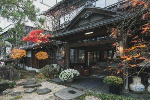 Yatsusankan