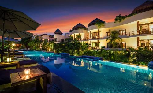 Porto Playa Condo Hotel and Beach Club - Best Pool Hotels in Playa del Carmen