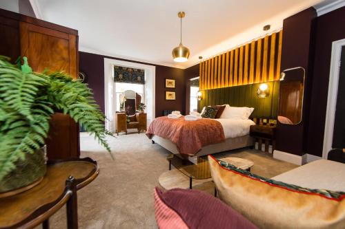 Skeldale House 'All Creatures Great & Small' Luxury Apartments & Studios in Askrigg, Yorkshire Dales - Family Friendly Hotels in Yorkshire